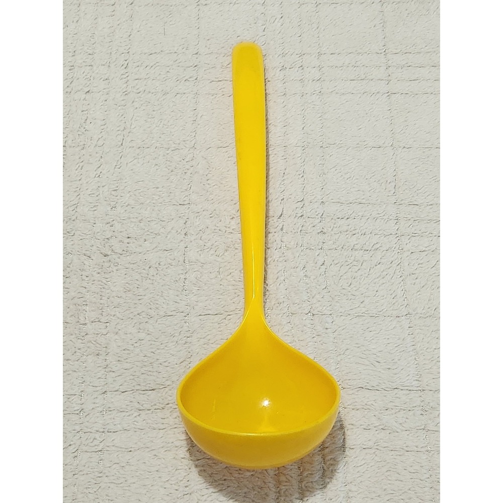 Vintage Nylon Soup Ladle Yellow Kitchen Utensil Made In USA Grandma Core
